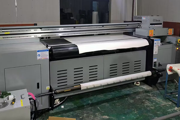 機器代替人工 煥圖uv足球打印機人均日產(chǎn)從1000升至5000個2.jpg 機器代替人工 煥圖uv足球打印機人均日產(chǎn)從1000升至5000個2.jpg