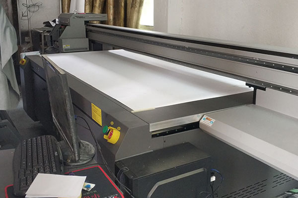 不僅僅是足球籃球 煥圖UV平板機(jī)給高爾夫球增添個(gè)性魅力2.jpg 不僅僅是足球籃球 煥圖UV平板機(jī)給高爾夫球增添個(gè)性魅力2.jpg