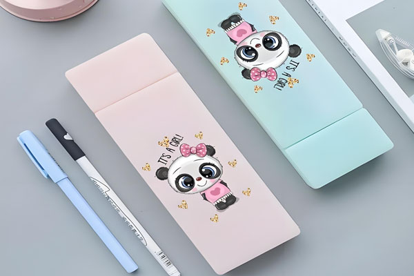 免制版批量生產(chǎn) 煥圖UV平板機為文具廠商帶來高速解決方案.jpg